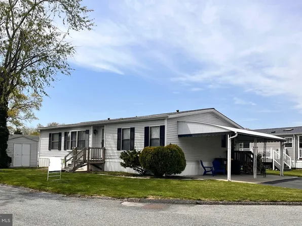 100 Roundup Rd, Middle River, MD 21220