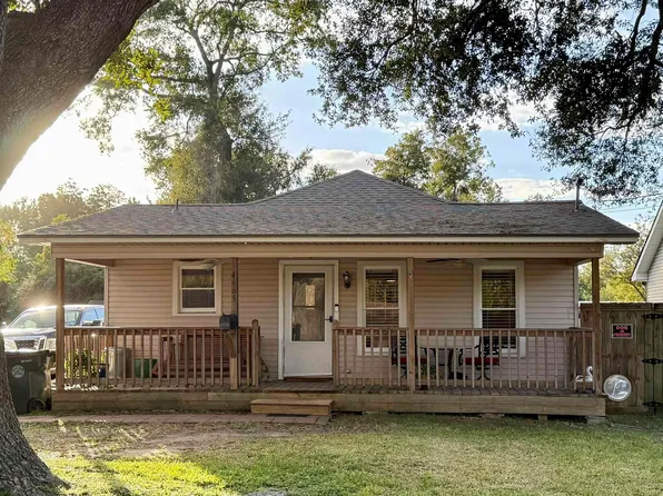 4665 Pinetop Rd, Groves, TX 77619