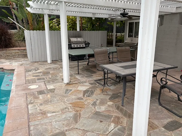 1324 Manzanita Dr — Photo 5