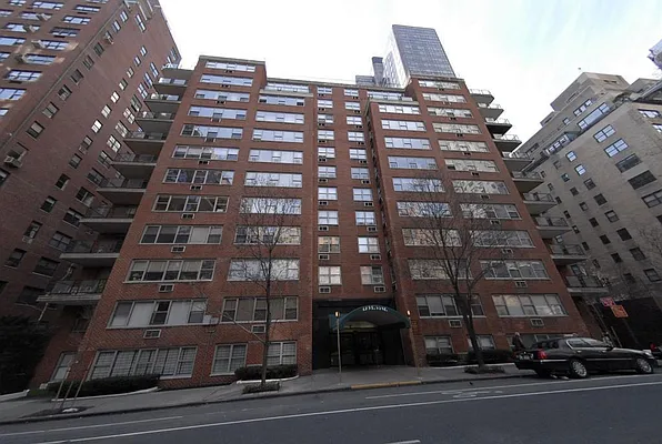 Rented by Brown Harris Stevens | media 5