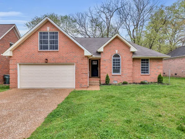 1345 Timber Valley Dr, Nashville, TN 37214