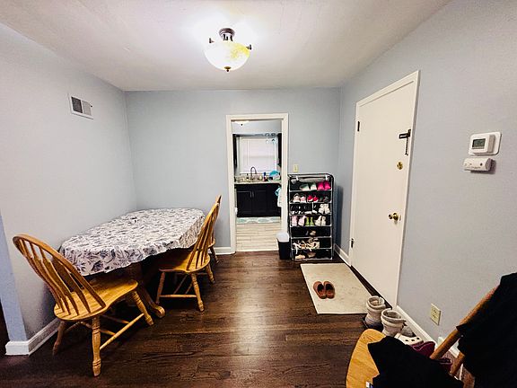 4th image of 5315 W Wisconsin Ave #1