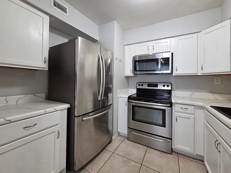 3004 George Mason Ave #K5D — Photo 7
