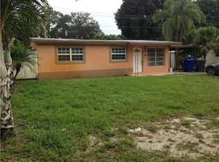 5720 Douglas St, Hollywood, FL 33021