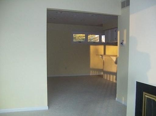 4th image of 5375 Wild Oak Dr