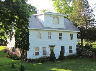 402A Hill Hollow Rd, Petersburg, NY 12138