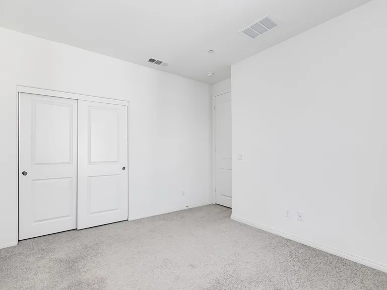 180 Sawbuck — Photo 29