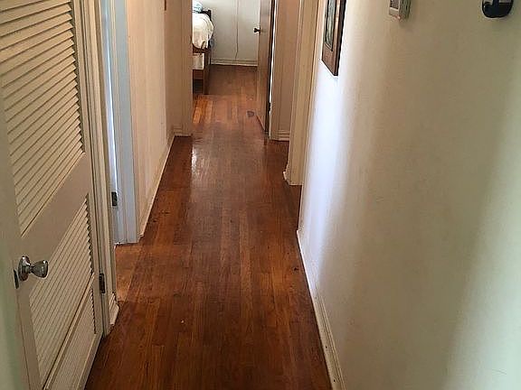 4th image of 639 SE 29th Ter