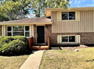 22762 East Dr, Richton Park, IL 60471