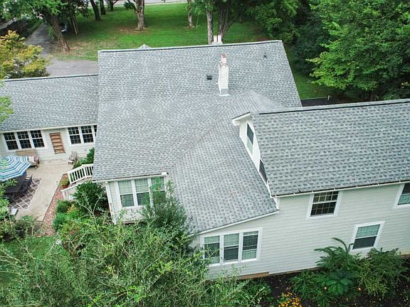 2nd image of 1118 SE Broad St