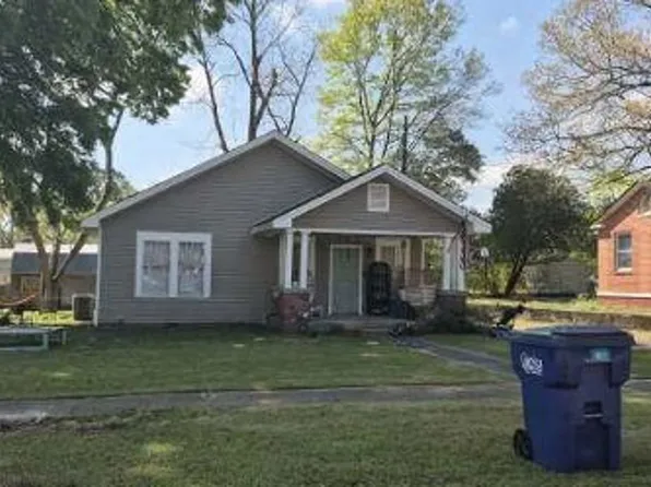 803 W Tallassee St, Wetumpka, AL 36092