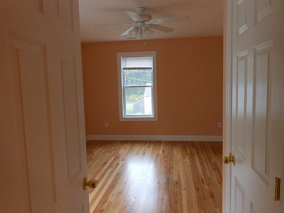 5th image of 4 Arbor Dr #1