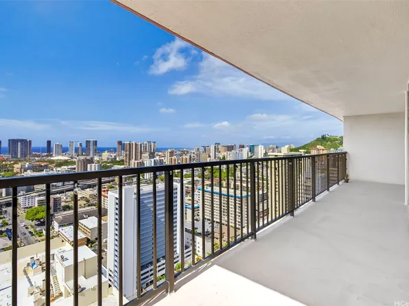 1201 Wilder Ave APT 3003, Honolulu, HI 96822