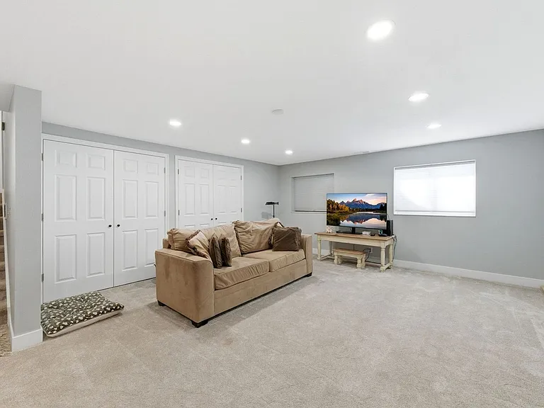 3861 Silver Spur Cir — Photo 20