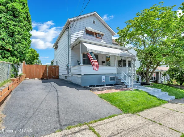 59 Skidmore St, Plains Township, PA 18705