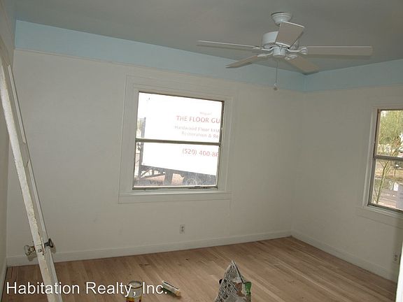 5th image of 948 N 11th Ave #2