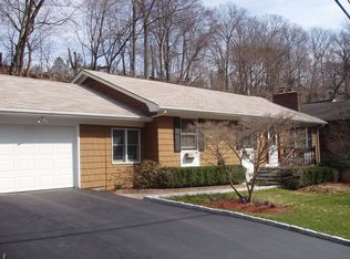 46 Bungalow Rd, Croton On Hudson, NY 10520