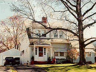 1st image of 23 N Aberdeen Dr