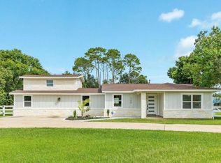 1200 Gifford Ln, Angleton, TX 77515