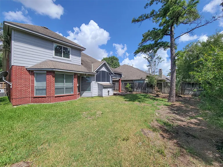 9410 Barretts Glen Ct — Photo 42