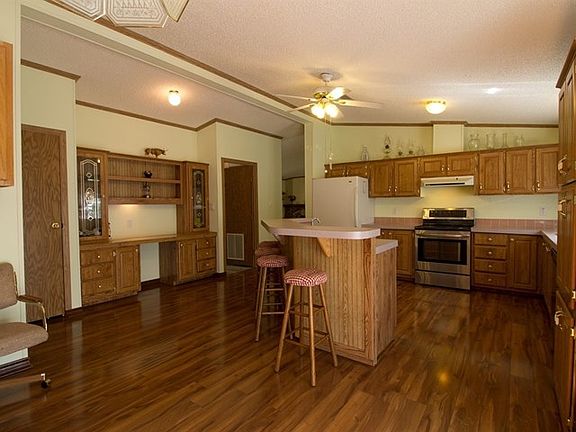 5th image of 921 County Road 476