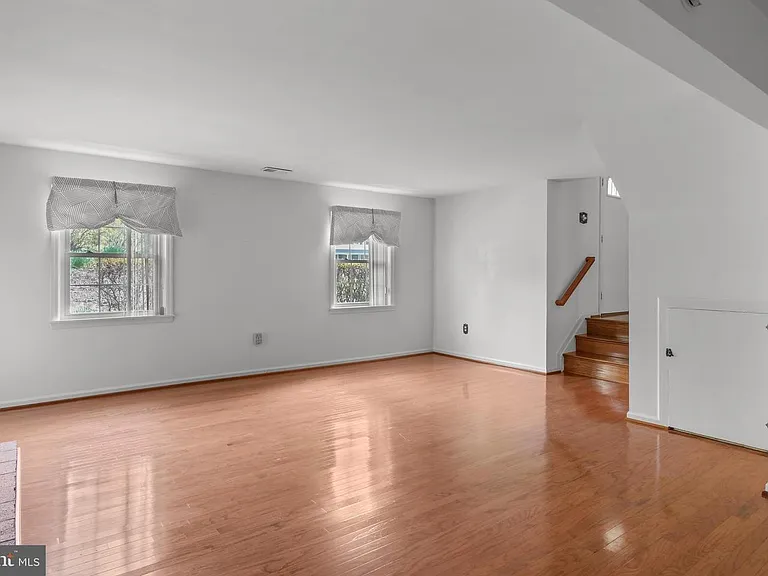 2798 Alton Hotel Ct — Photo 7