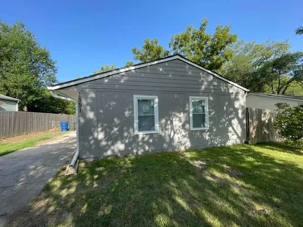 1951 Miller Dr, Lawrence, KS 66046