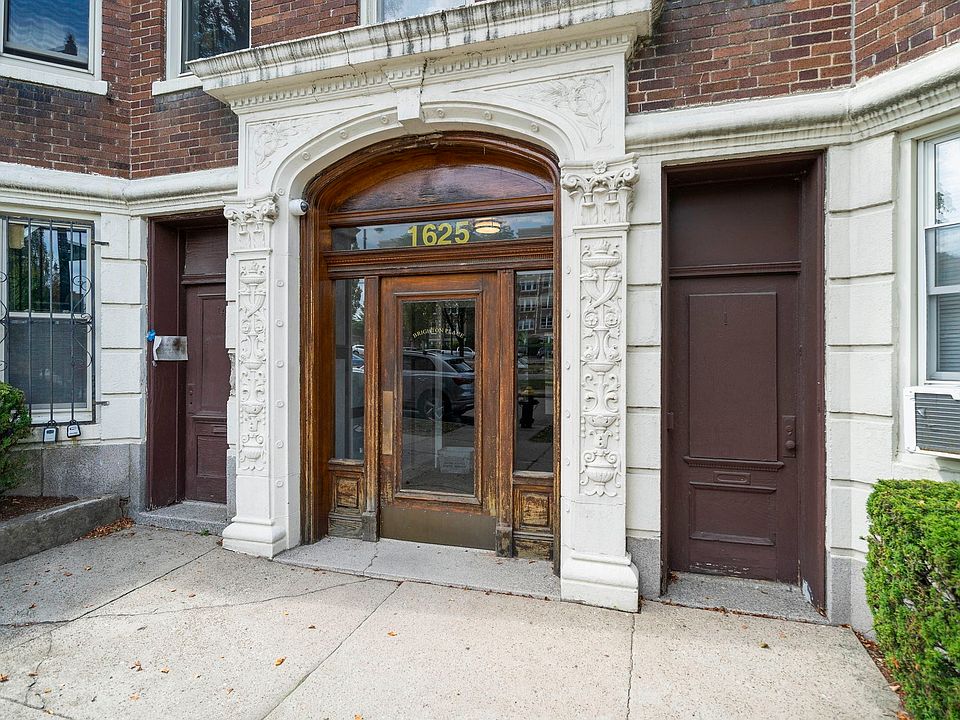 1st image of 1625 Commonwealth Ave APT 18