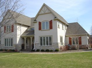 2315 N Pine Ave, Arlington Heights, IL 60004