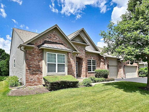 2nd image of 572 Tuscan View Dr