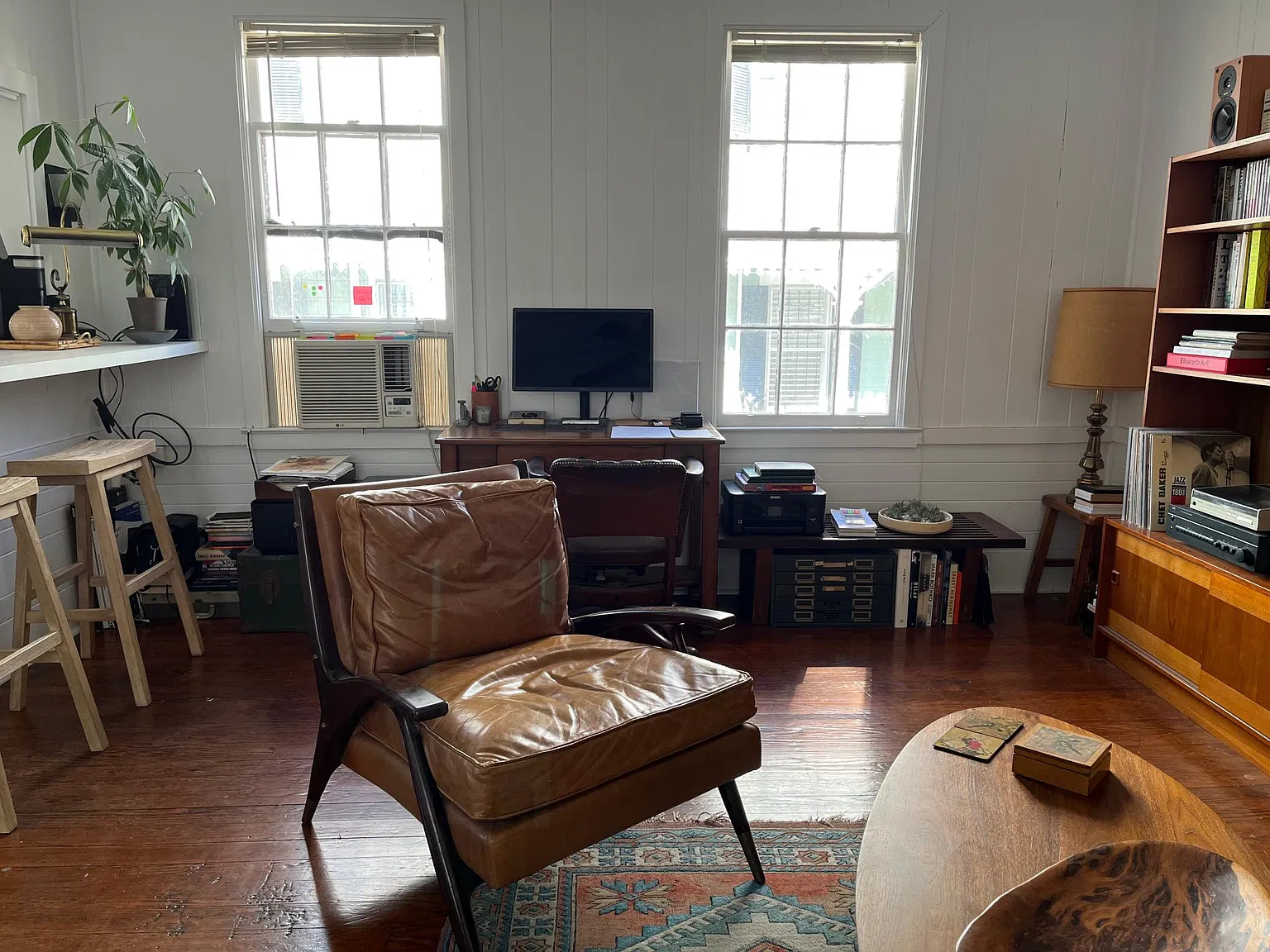 318 E Gaston St — Photo 4
