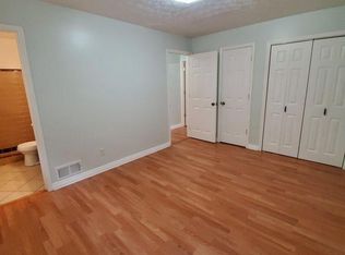 50 Ezzard St, Lawrenceville, GA 30046