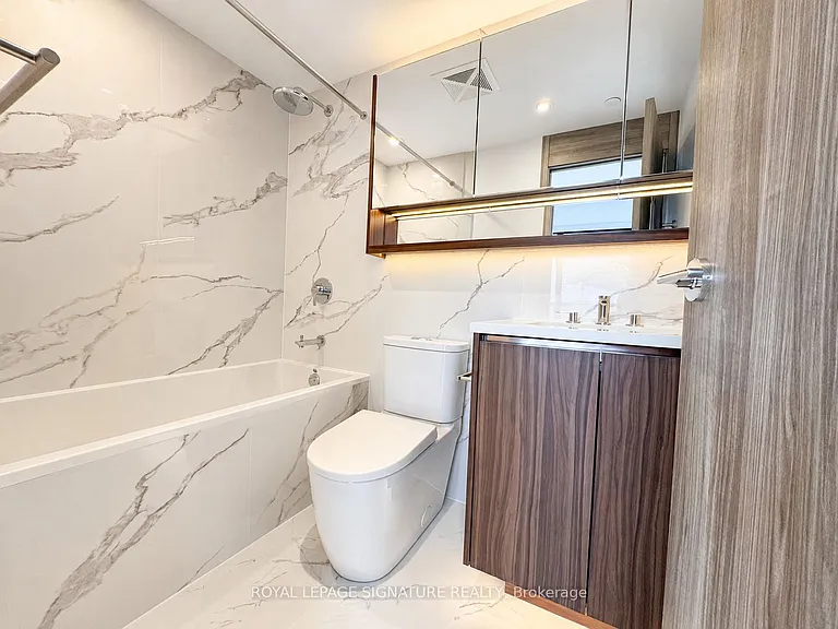 18 Esther Shiner Blvd #2302 — Photo 15