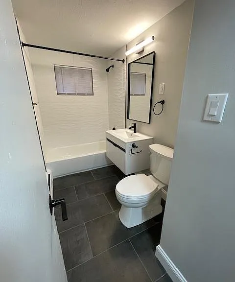 338 Park Ave #3 — Photo 6