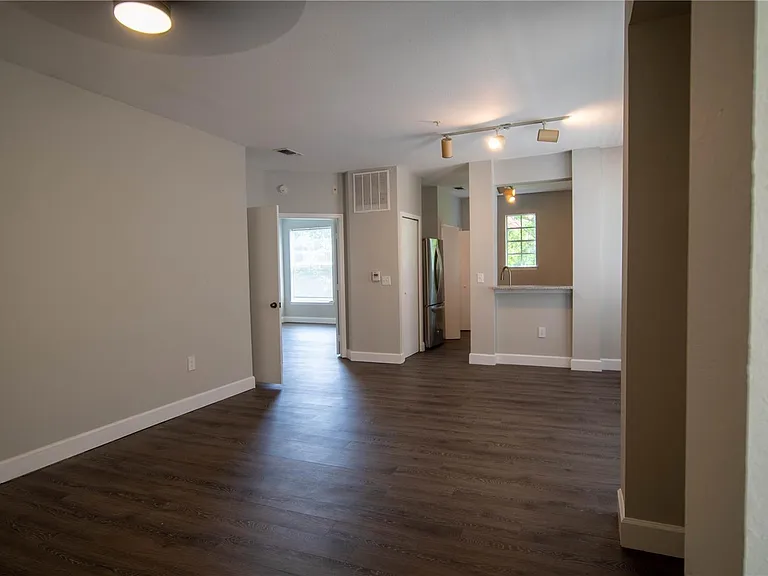 1341 Arbor Vista Loop #221 — Photo 1
