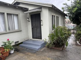 1101 Waterloo Street - 1101.5