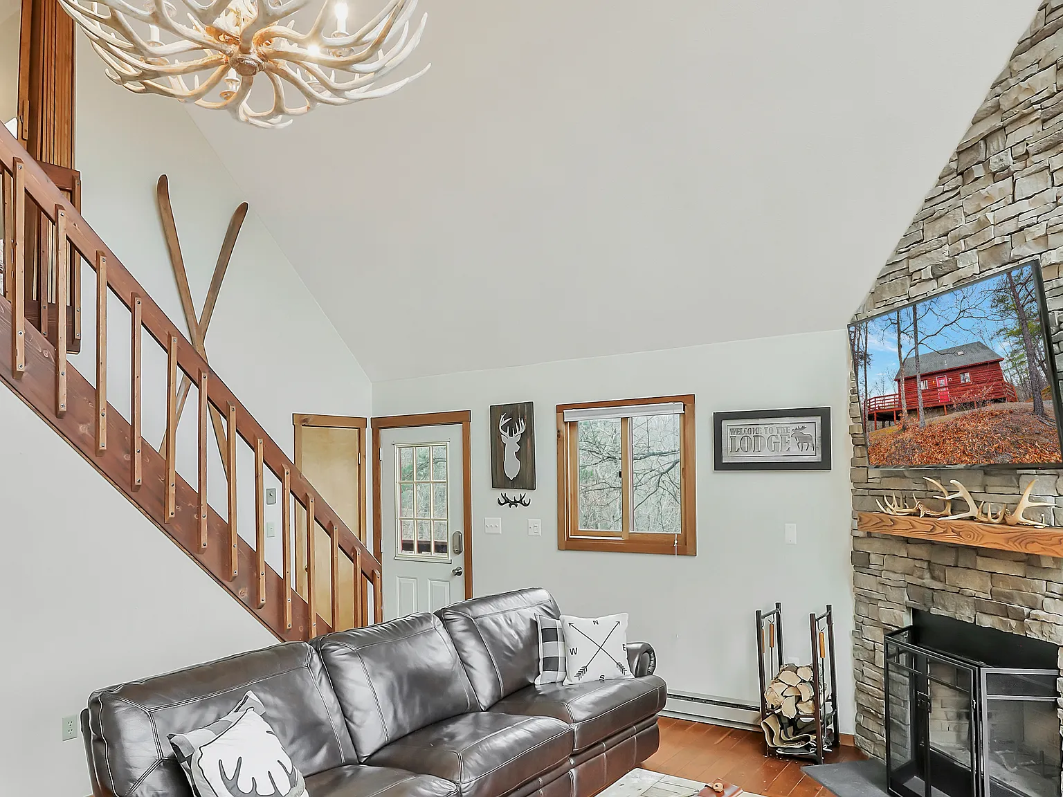 3 bed, 1469 sqft, $3,000 — Photo 3