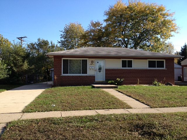 1st image of 2216 David Ave
