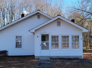207 Bell St, Cherryville, NC 28021