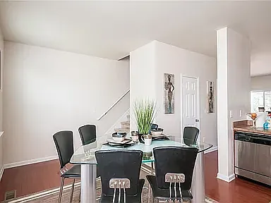 910 Society Cir SW — Photo 10