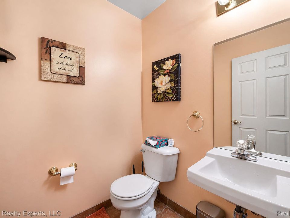 21629 Rose Hollow Dr, photo 23