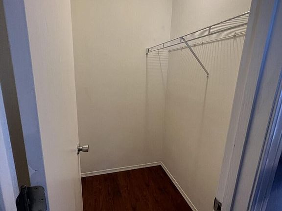 2nd image of 2533 E Logan St