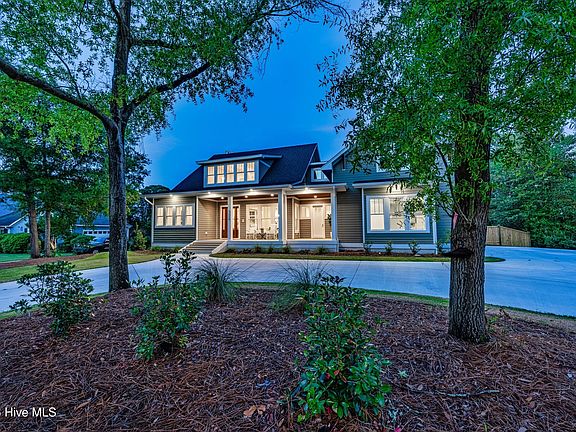 4th image of 2225 S Live Oak Parkway