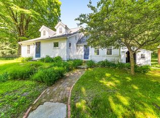98 Sandgully Rd, South deerfield, MA 01373