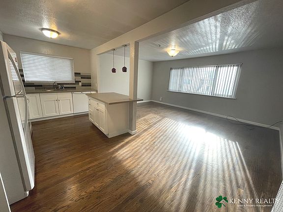 4th image of 316 Chapman Ave
