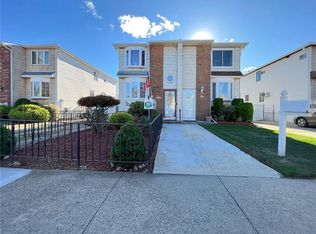 458 Dongan Hills Ave, Staten Island, NY 10305