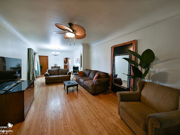 5th image of 15141 Stoney Island Ave
