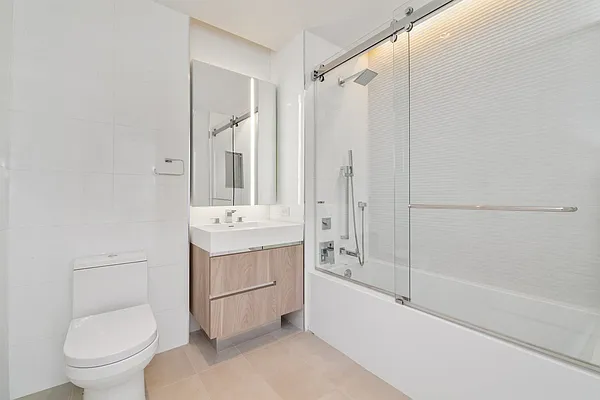 Rented by REAL New York | media 8