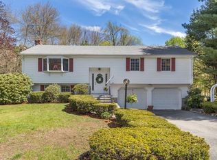 9 Gloria Ln, North Reading, MA 01864
