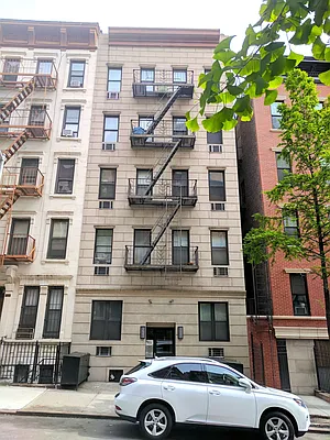 Rented by David H. Kim, LREB | media 7